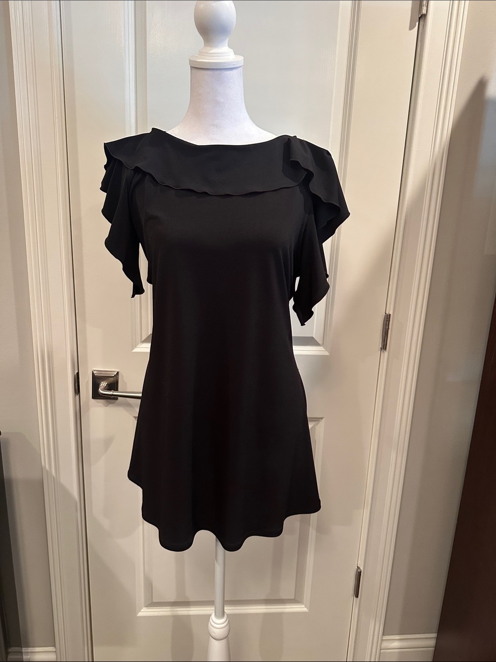 Eva Varro Black Ruffle Sleeve Women’s Top